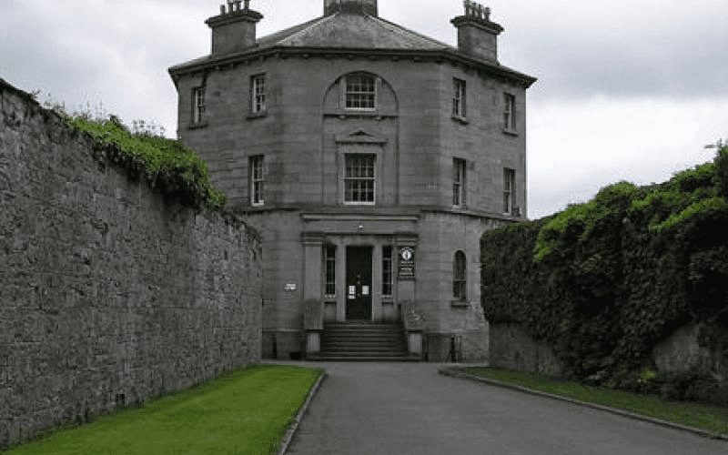 Maison du gouverneur à Nenagh, comté de Tipperary