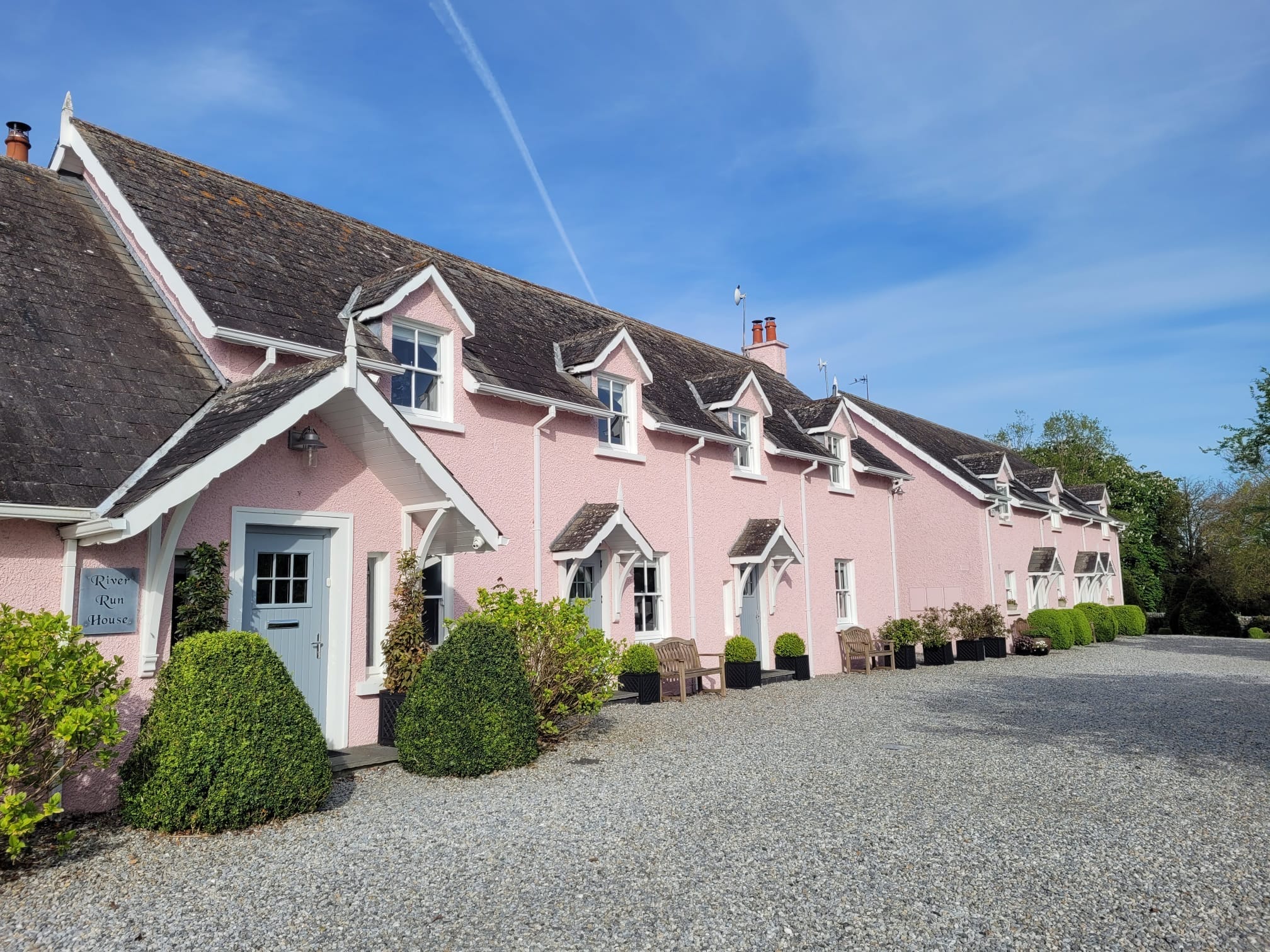 7439f850-110b-4d00-b857-e8287e3adb28