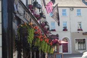 The White House Bar & Restaurant Roscrea